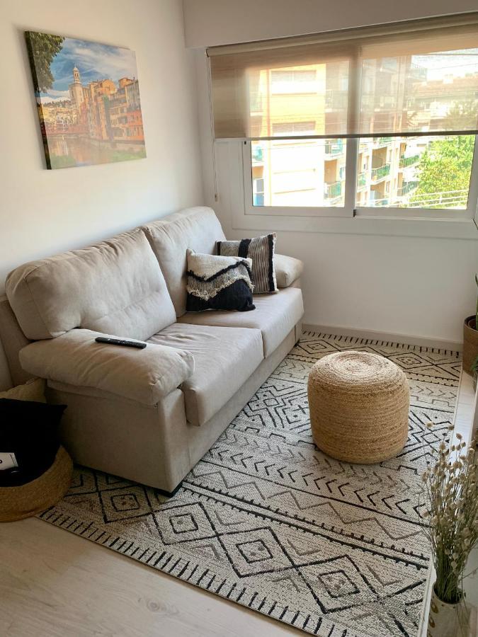 Flat In Girona City Centre - 5 Mins From Old Town And Train Station Εξωτερικό φωτογραφία